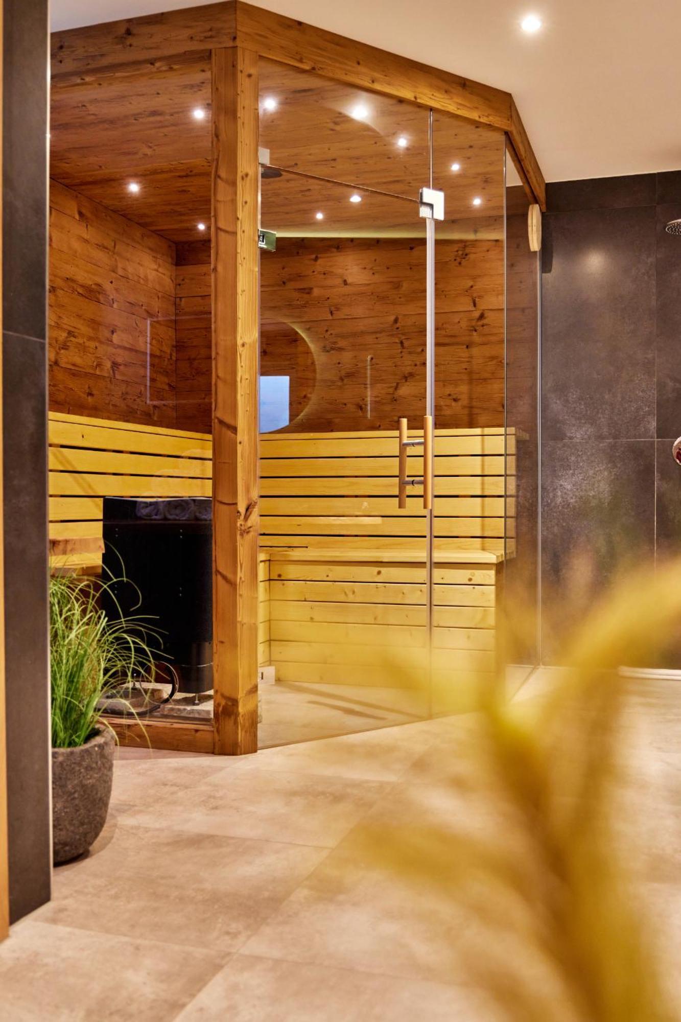 Private Spa & Garden Alpi Garmisch-Partenkirchen Exterior photo