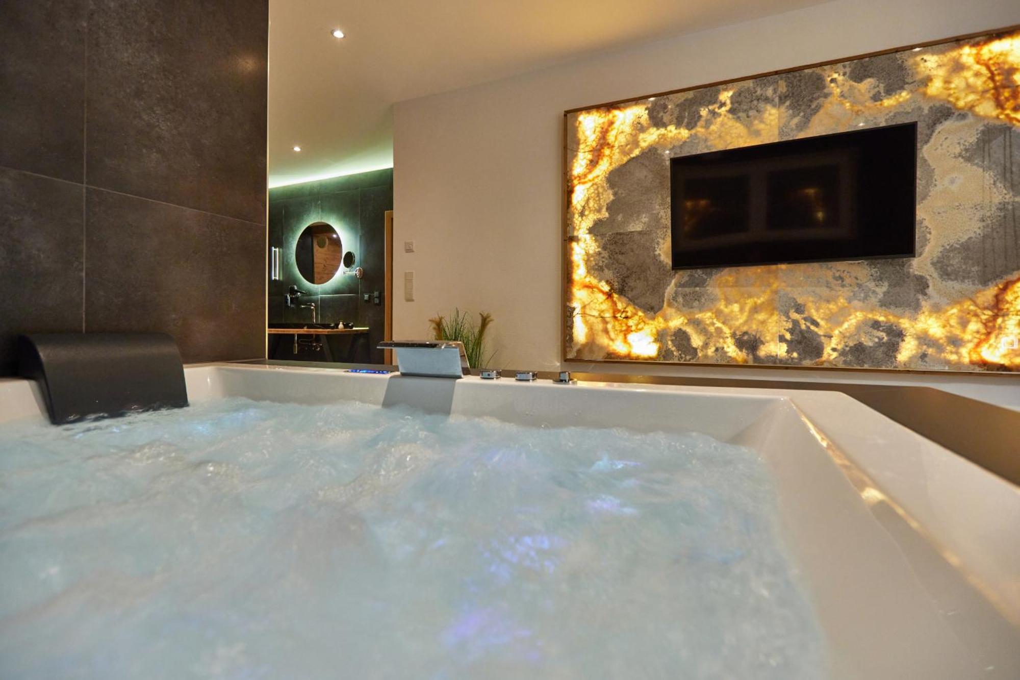 Private Spa & Garden Alpi Garmisch-Partenkirchen Exterior photo